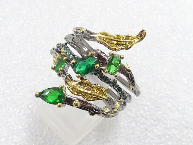 Japanese Kimono / Antique Accessories Metal